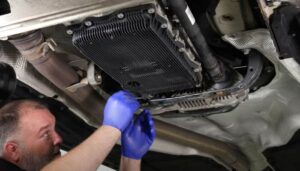 تعویض فیلتر روغن گیربکس اتوماتیک