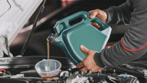 اگر روغن گیربکس دیر تعویض شود، چه بلایی بر سر ماشین می آید؟